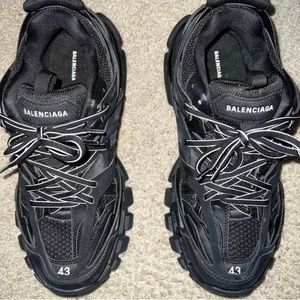Balenciaga track 2